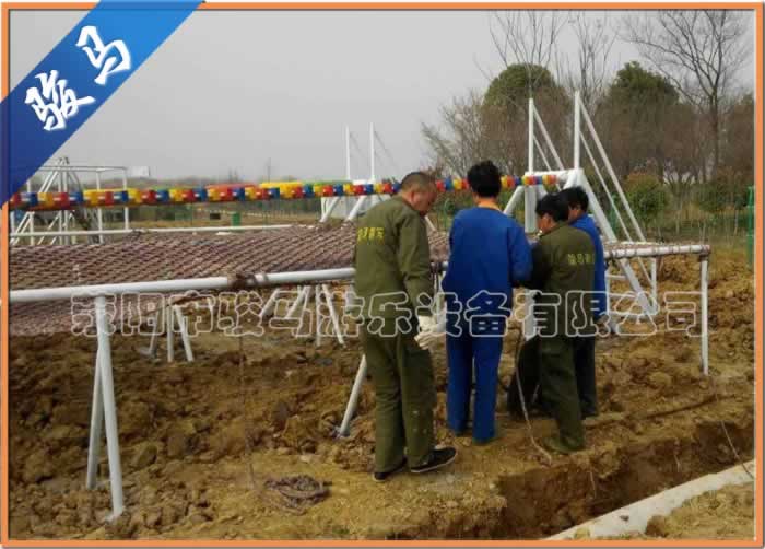 南京農(nóng)莊拓展設備現(xiàn)場圖